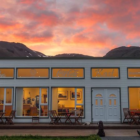 Kast Guesthouse Lysudalur Exteriör bild